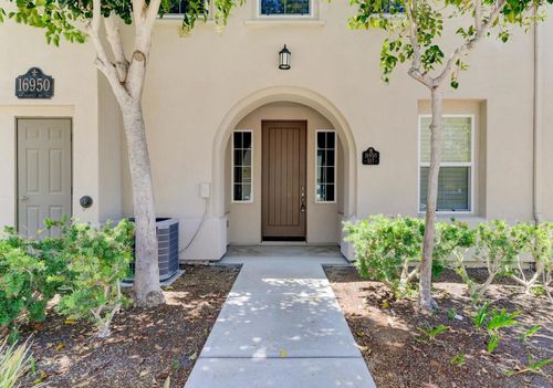 107-16950 Vasquez Way, San Diego, CA, 92127-6830 | Card Image
