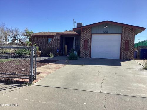 10424 Nolan Dr, El Paso, TX, 79924-2323 | Card Image