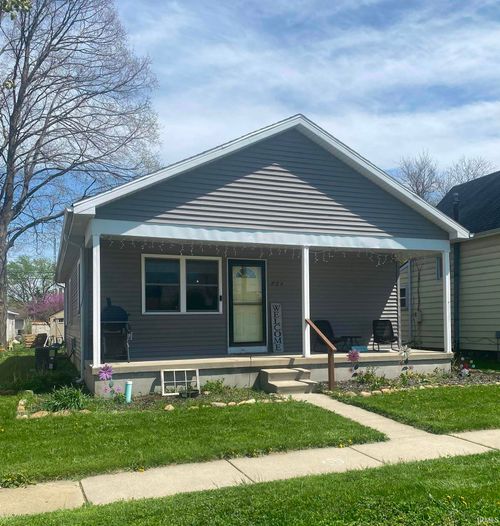 824 N Plum St, Plymouth, IN, 46563-1546 | Card Image