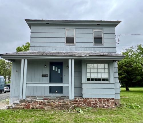 270 East St, Plainville, CT, 06062-2936 | Card Image