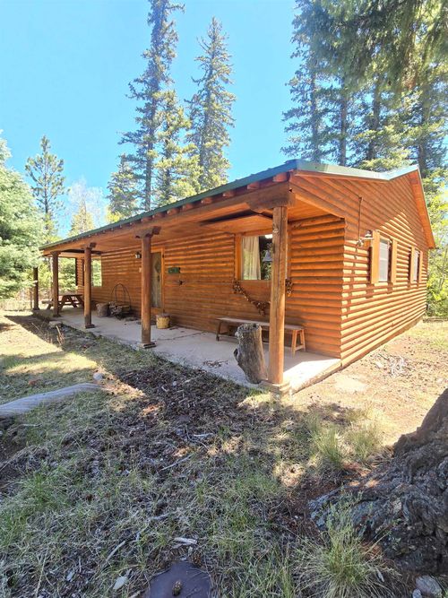 46 Clint Rd, Taos, NM, 87571-9524 | Card Image