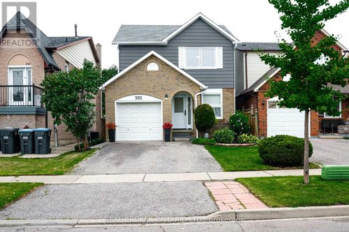 393 Hansen Rd North Road, Brampton (Madoc), ON, L6V3T5 | Card Image