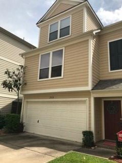 2920 Clay St, Houston, TX, 77003-4624 | Card Image