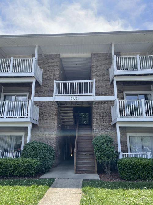 d-9539 University Terrace Drive, Charlotte, NC, 28262 | Card Image