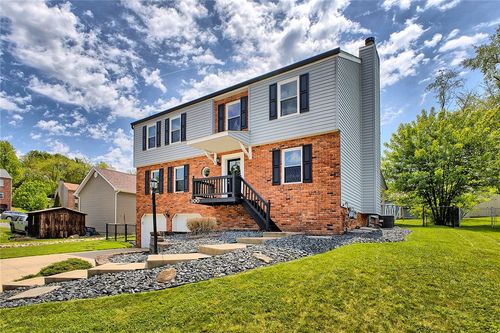 300 Burning Oaks Dr, North Huntingdon, PA, 15642-5906 | Card Image