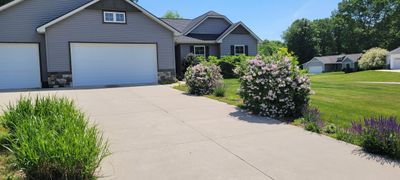 29 - 6532 Annabelle Drive, House other with 4 bedrooms, 3 bathrooms and null parking in Allendale MI | Image 3