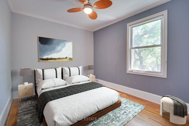 54 Kenilworth Ave, House attached with 3 bedrooms, 3 bathrooms and 2 parking in Toronto ON | Image 13