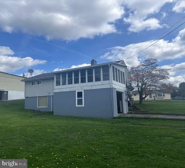 901 Walnut St, House other with 5 bedrooms, 2 bathrooms and null parking in ROARING SPRING PA | Image 8