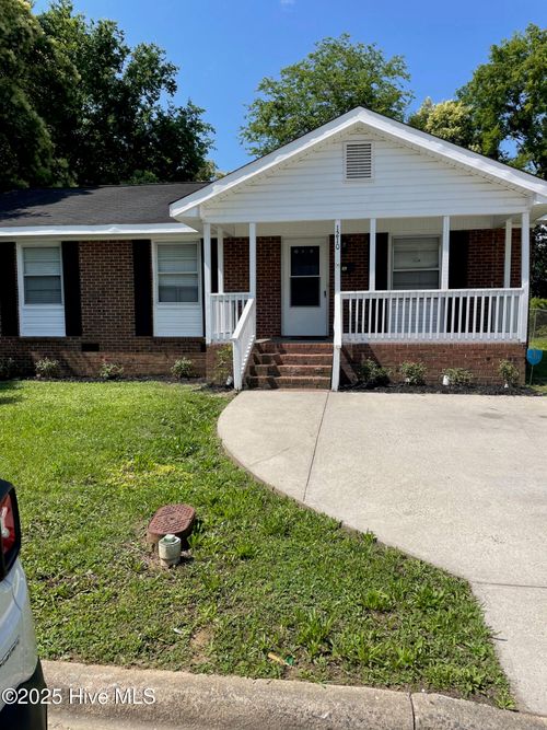 1210 Fayetteville St, Smithfield, NC, 27577-4921 | Card Image