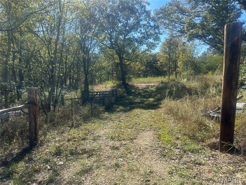 5546 Dry Branch Rd, Saint Clair, MO, 63077-4715 | Card Image