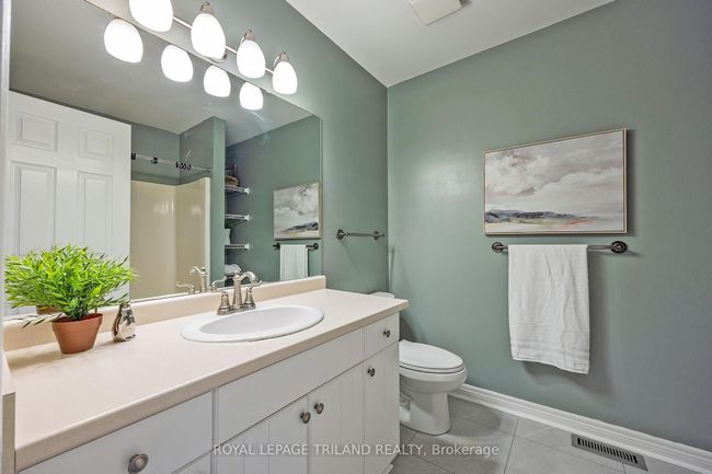 253 Mcgarrell Dr, House other with 4 bedrooms, 3 bathrooms and 2 parking in London ON | Image 24