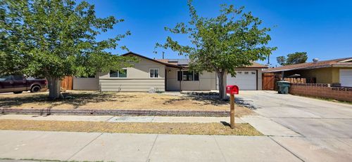 700 E California Ave, Ridgecrest, CA, 93555 | Card Image