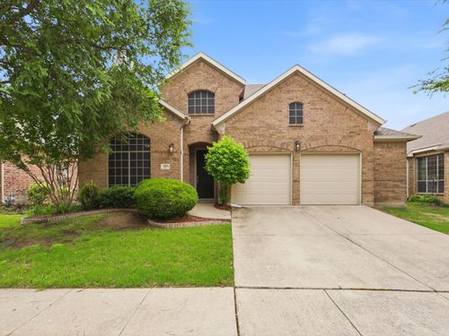 217 Cox Dr, Fate, TX, 75087-7375 | Card Image