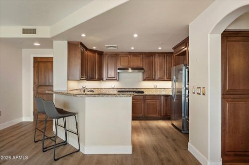 203-15802 N 71st St, Scottsdale, AZ, 85254-7106 | Card Image