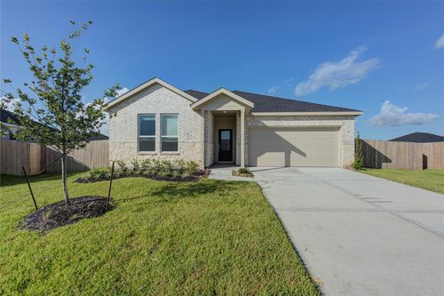 400 Emma St, Angleton, TX, 77515-0008 | Card Image