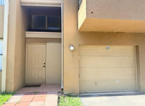 c-51-3031 E Missionwood Ln, Miramar, FL, 33025-2932 | Card Image