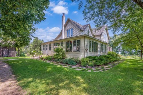 45037 180th St, Sleepy Eye, MN, 56085-3019 | Card Image