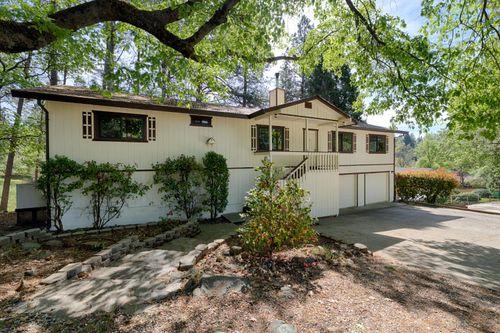 16173 Norlene Way, Grass Valley, CA, 95949 | Card Image