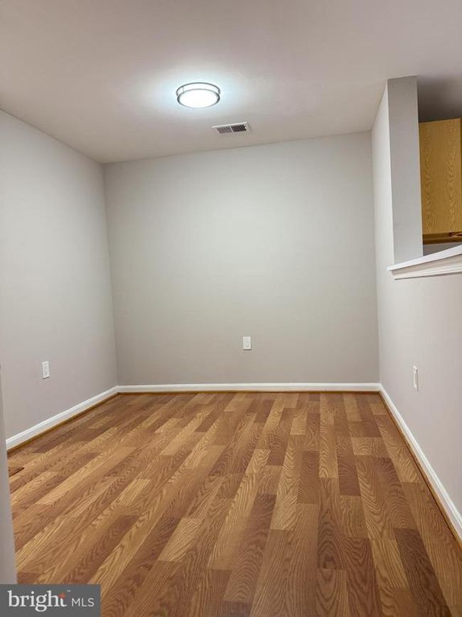 APT-104 - 1061 Gardenview Loop, Condo with 2 bedrooms, 2 bathrooms and null parking in WOODBRIDGE VA | Image 13