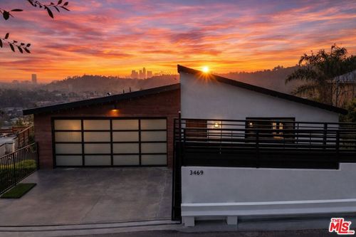 3469 Glenalbyn Dr, Los Angeles, CA, 90065 | Card Image