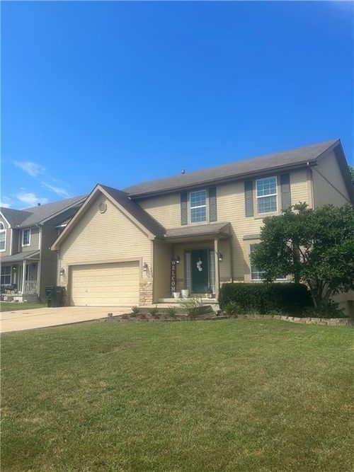 4606 Park Ln, Leavenworth, KS, 66048-5588 | Card Image