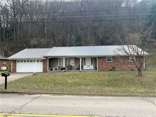 4915 Chesterfield Avenue, Charleston, WV, 25304 | Card Image