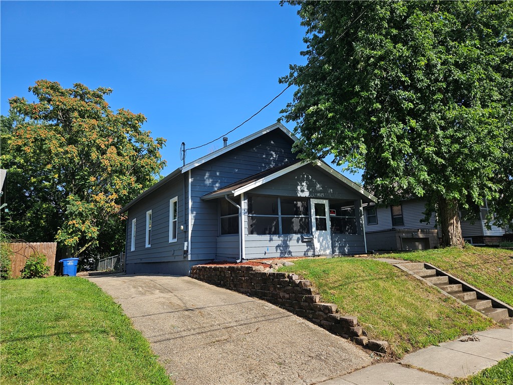 4th St, Des Moines, IA 50313