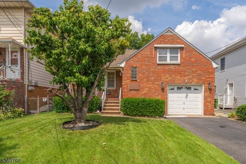 108 Garfield St, Linden, NJ, 07036-1418 | Card Image