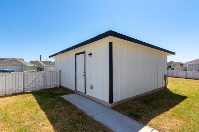 350 Fabion St, House other with 4 bedrooms, 2 bathrooms and 4 parking in Kyle TX | Image 26
