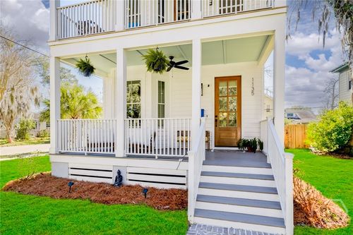 1135 E Park Ave, savannah, GA, 31404-2111 | Card Image