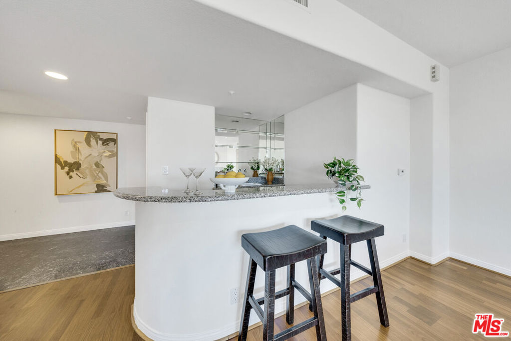 Residential in Los Angeles 4