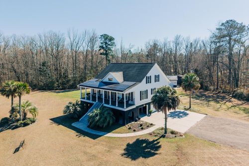 521 Limestone Rd, Dorchester, SC, 29437-2560 | Card Image