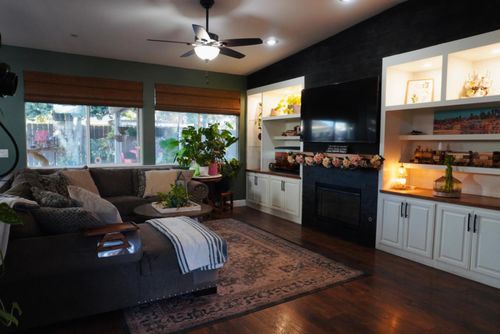 2421 Jonathon Dr, Escalon, CA, 95320-2063 | Card Image