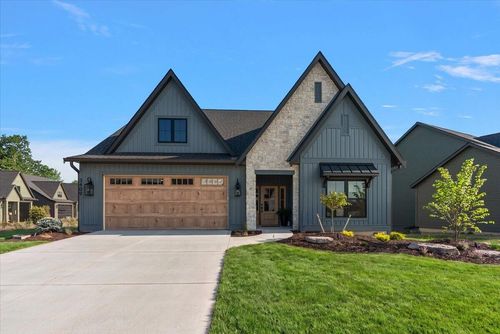 3409 Broadleaf Ln, Jenison, MI, 49428-3301 | Card Image
