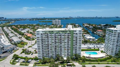 c402-2150 Sans Souci Blvd, North Miami, FL, 33181-3045 | Card Image