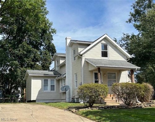 1233 Florida Ave, Akron, OH, 44314-2211 | Card Image