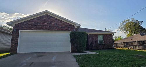 415 S Shady Ln, Benton, AR, 72015-4197 | Card Image