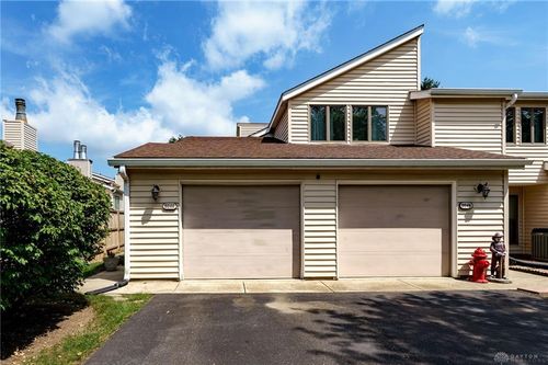 25-8046 Timberlodge Trl, Washingtn Twp, OH, 45458-2100 | Card Image