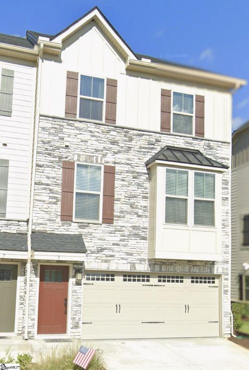 9 Eagle Wood Dr, Greenville, SC, 29607-6152 | Card Image