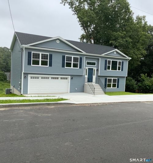 109 Sycaway St, West Haven, CT, 06516-1224 | Card Image