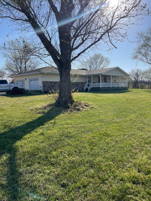 15017 Farm Road 2010, Verona, MO, 65769-6143 | Card Image