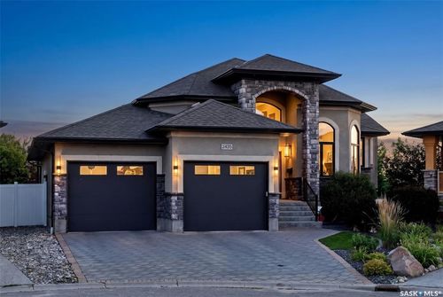 2435 Linner Bay, Regina, SK, S4V1K3 | Card Image