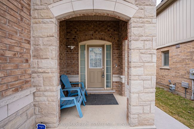 86 Sunset Way, House other with 9 bedrooms, 7 bathrooms and 4 parking in Thorold ON | Image 4