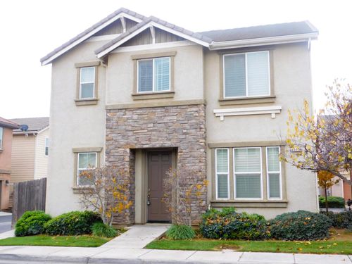 4355 W Artemisa Dr, Fresno, CA, 93722-6462 | Card Image