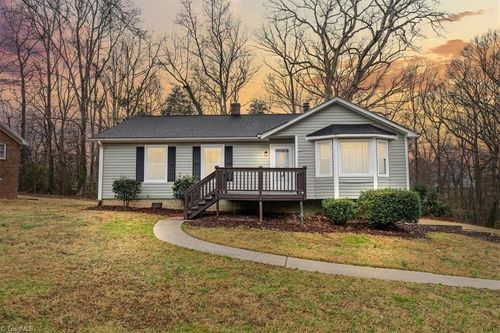 547 Shady Dr, Ramseur, NC, 27316-9505 | Card Image
