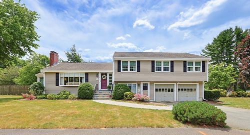 3 Suffolk Dr, Norwood, MA, 02062 | Card Image