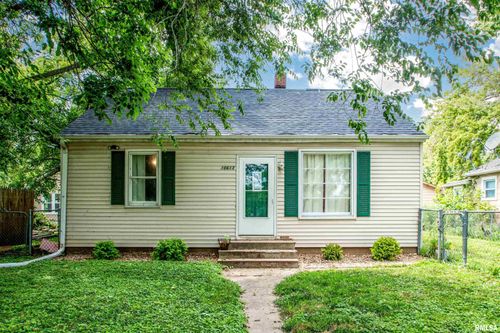 10613 State St, Mossville, IL, 61552-7502 | Card Image