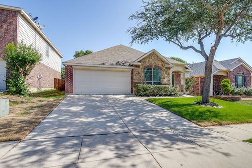 6452 Spring Ranch Dr, Fort Worth, TX, 76179-7771 | Card Image