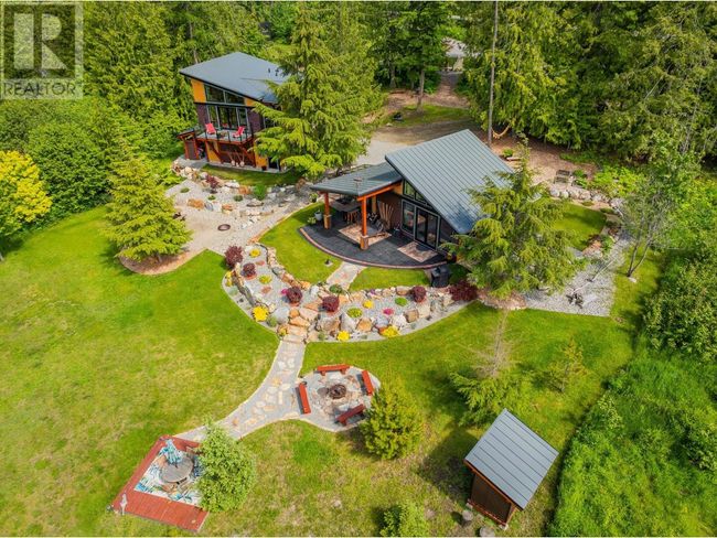 179 Kootenay Lake Rd, House other with 2 bedrooms, 2 bathrooms and 12 parking in Procter BC | Image 90