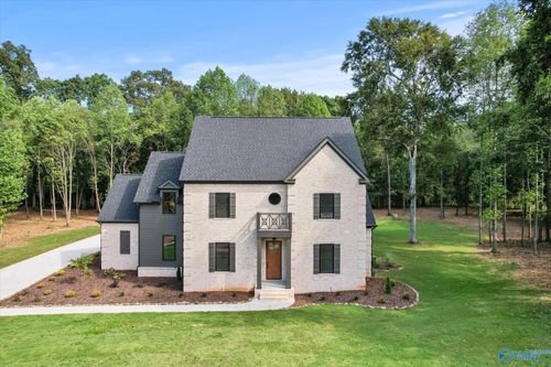 20933 Jeremiah Ln, Athens, AL, 35611-5204 | Card Image